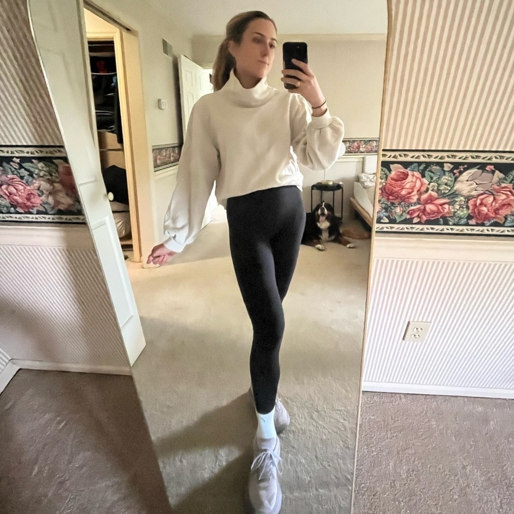Abercrombie Soft AF Collection Mock Neck Sweatshirt | cream | xs